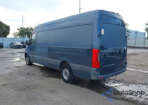 2019 Mercedes-Benz Sprinter 2500 High Roof V6 z USA, uszkodzony, nr VIN WD4PF1CD0KP152555